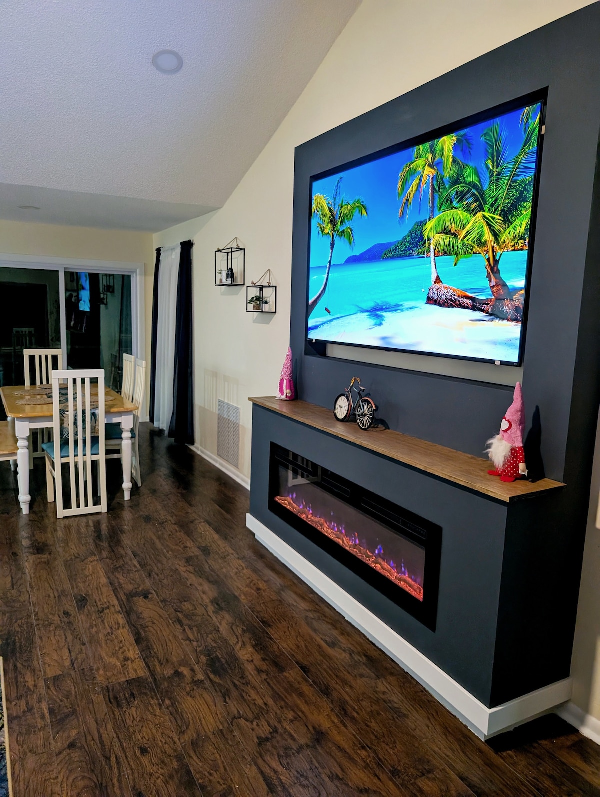 Popular Airbnb listing: Modern Home w/ Heated Pool • Beach 17 min•Sleeps 6 in Palm Coast