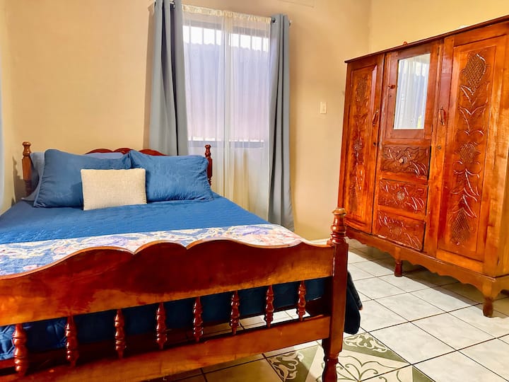 غرفة النوم 1