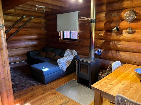 Popular Airbnb listing: BlockHouse Lodge • Log Cabin • Lake Access in Puerto Octay