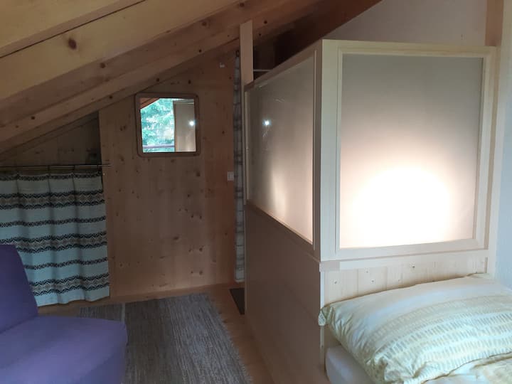 საძინებელი 2