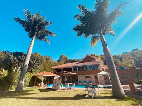 Villa in the Yunguilla Valley