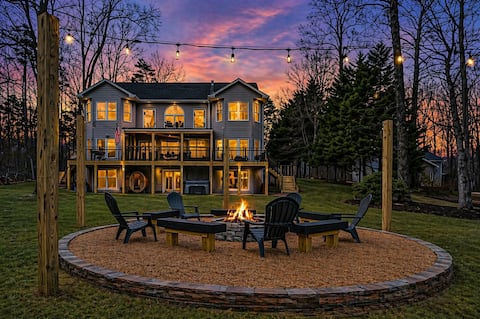 LKA Luxury | Sandy Beach, Sauna, Hot Tub, Firepit