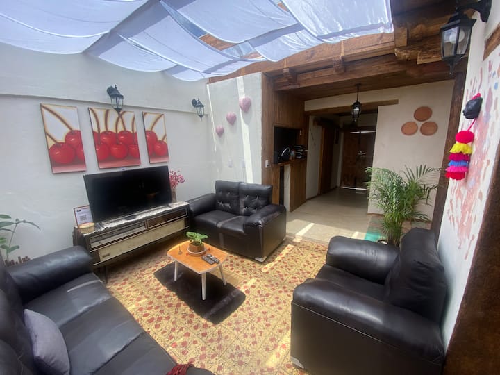 Casa Cecy
D'casa Agustin Céntrica, Segura, Confort - San Cristóbal de las Casas