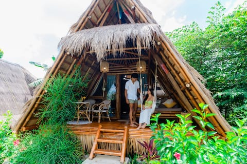 LuxA-Frame w/ Outdoor Bathtub + Breakfast Included