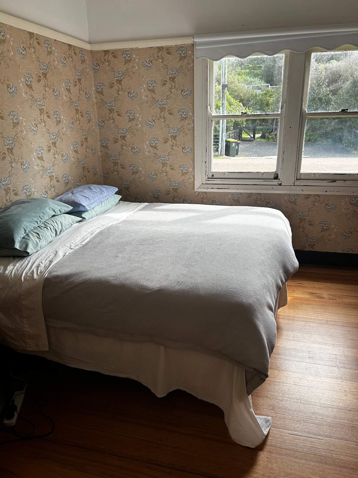 غرفة النوم 1