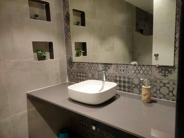 Full kitchen image 7
