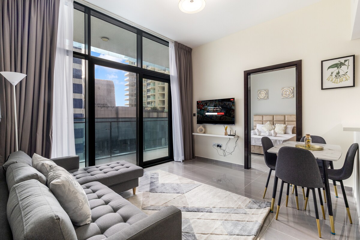 View of FiveX | Elegant 2-BR in DAMAC Merano - Condominiums for Rent in Dubai ...