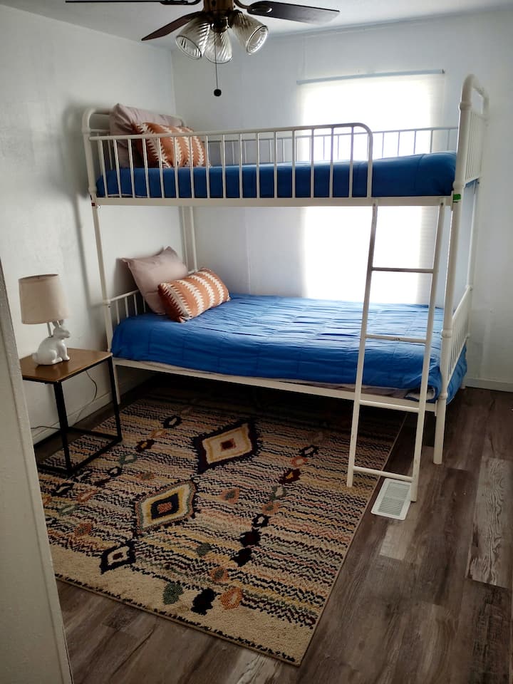 ಬೆಡ್‌ರೂಮ್ 2