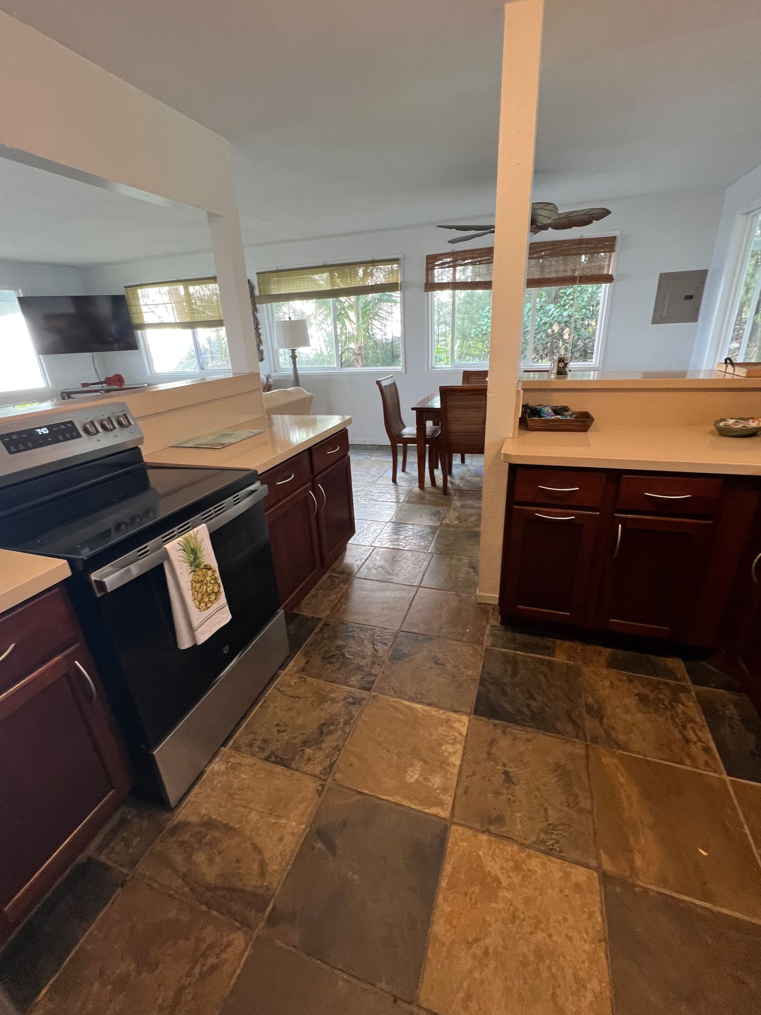 Home in Keaau · ★4.9 · 3 bedrooms · 3 beds · 2 baths - Image 19