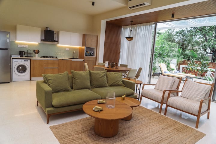Living room image 9
