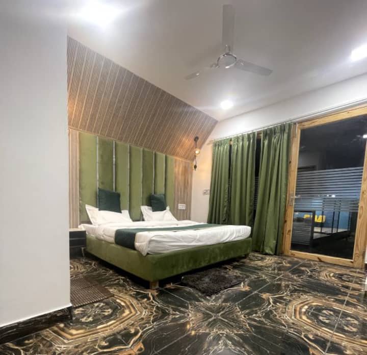 غرفة النوم 2