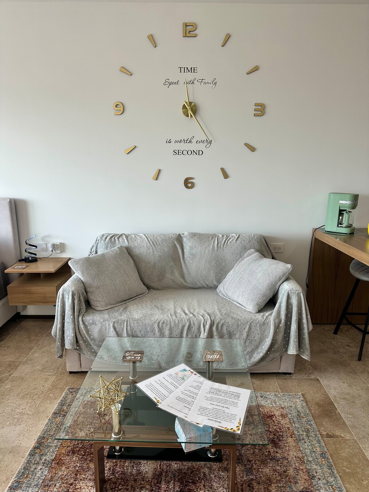 Anuncio de Airbnb popular: 506 | Bright Studio at 2min walk to 5th Av en Xaman Ha