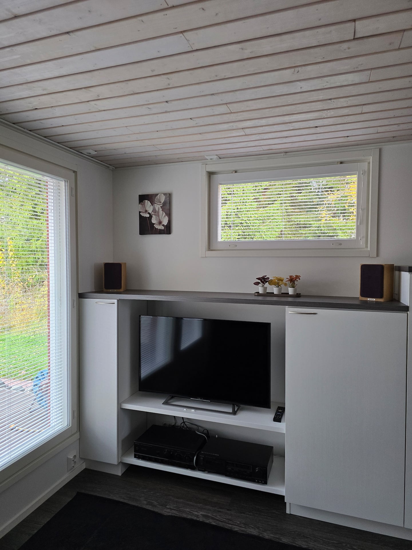 Yksiö Järven Rannalla Omakotitalon Yhteydessä 2