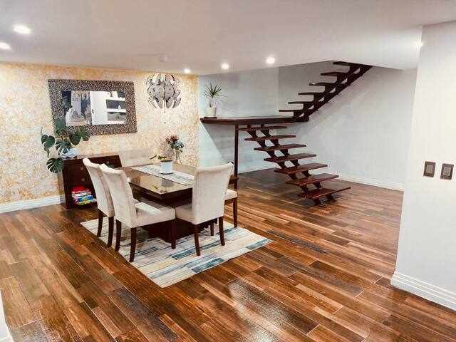 Casa Moderna con 4 Recámaras, Cerca del Aeropuerto gallery image 5