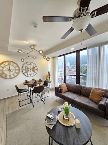 Entire home with 1 bedrooms in San Pedro Sula - apto Elegante y Acogedor en Residenza