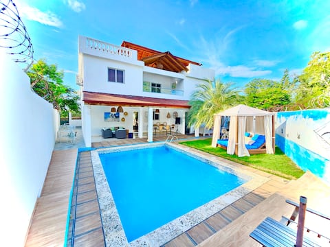 Discover the luxury villa los rosales retreat