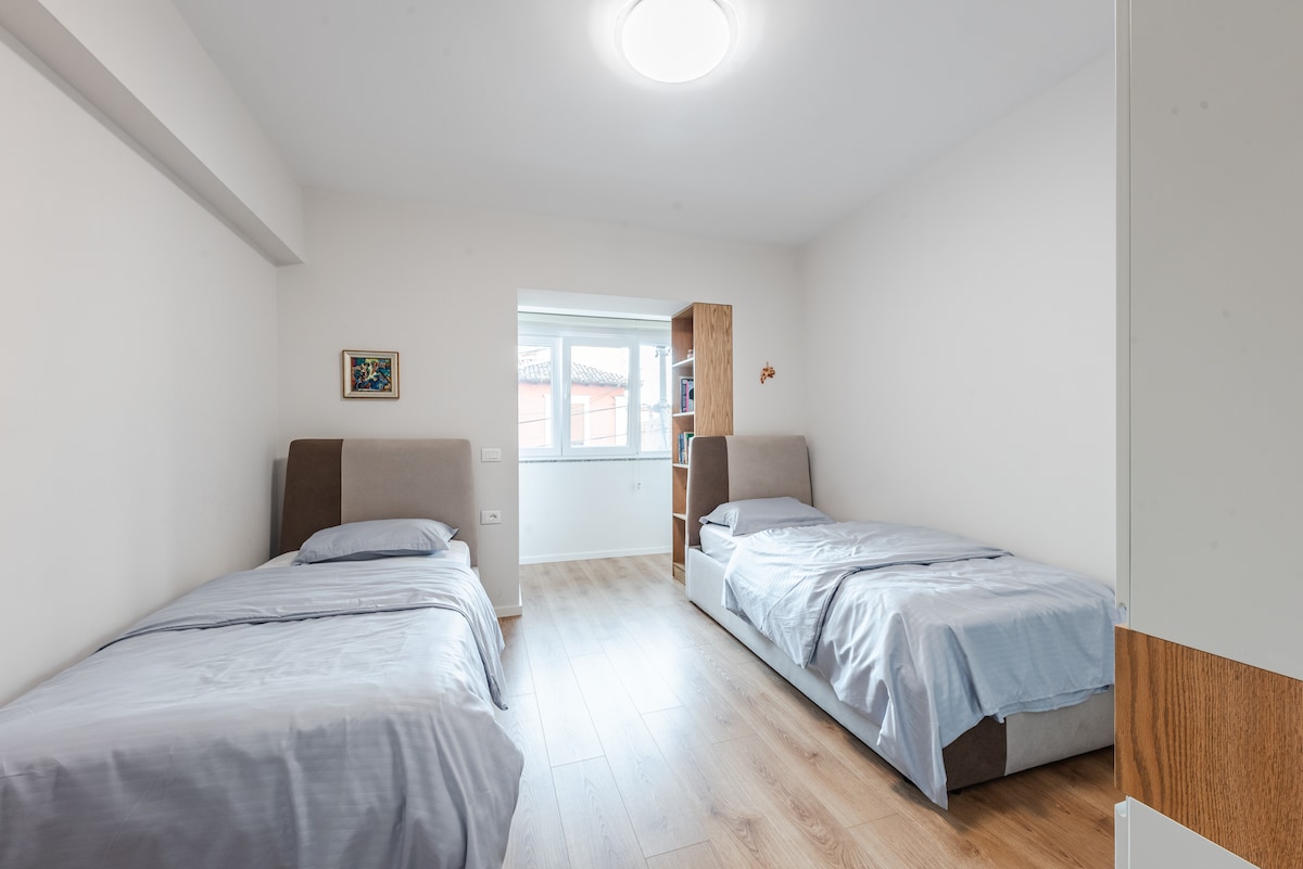 غرفة النوم 2