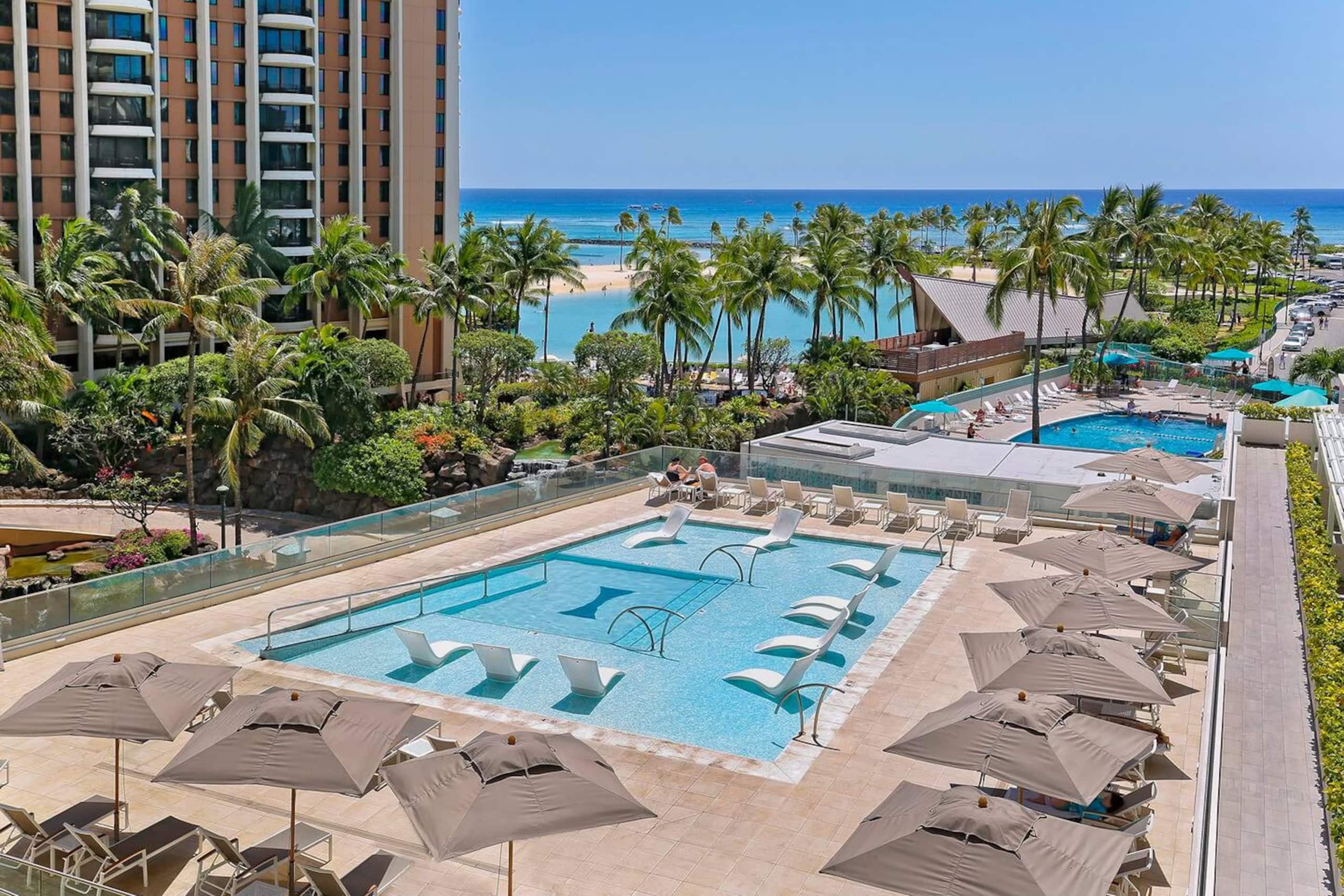 Condo in Honolulu · ★4.78 · 1 bedroom · 1 bed · 1 private bath - Image 40