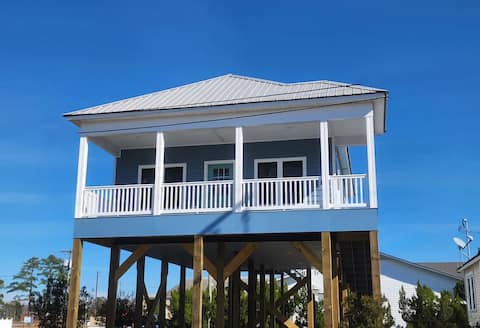 Bobby's Belhaven Bungalow