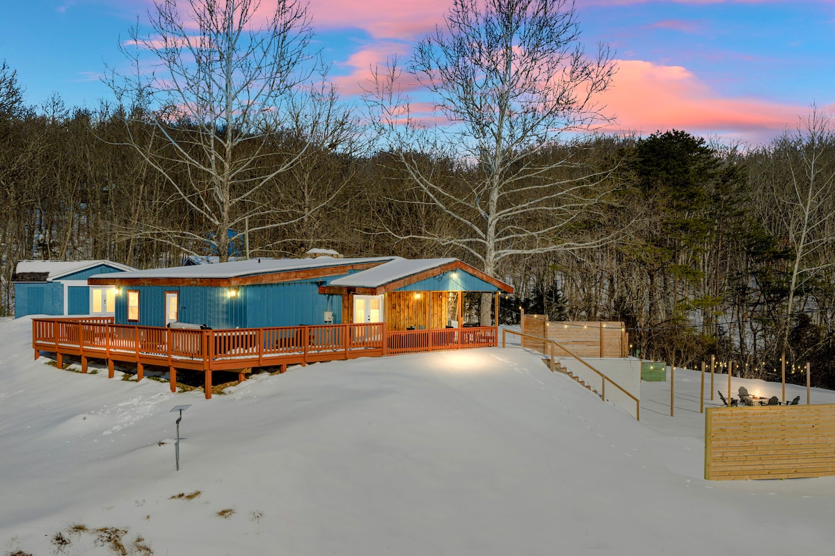 Home in Luray · ★4.73 · 3 bedrooms · 6 beds · 2 private baths