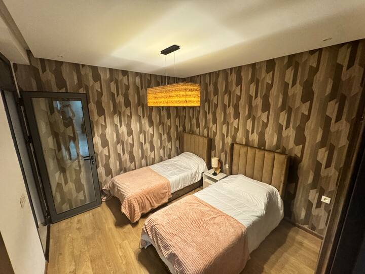 غرفة النوم 2