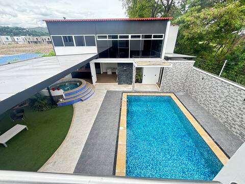 Exclusividad - lujo y tranquilidad !