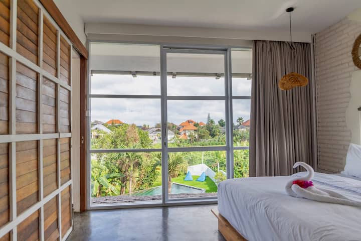 საძინებელი 4