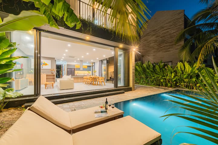 Hội An Villa, By The River, 5 Bedrooms, River View - Hội An