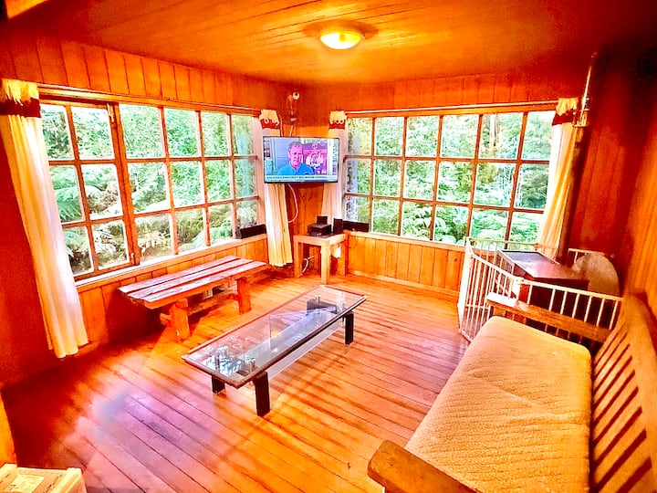 Laguna Escondida Country House - Chaiten