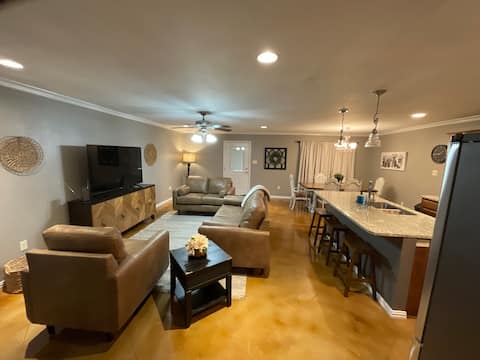 Top performing Airbnb: Carrera Lane Casa w/ Relaxing Backyard Oasis in Abilene