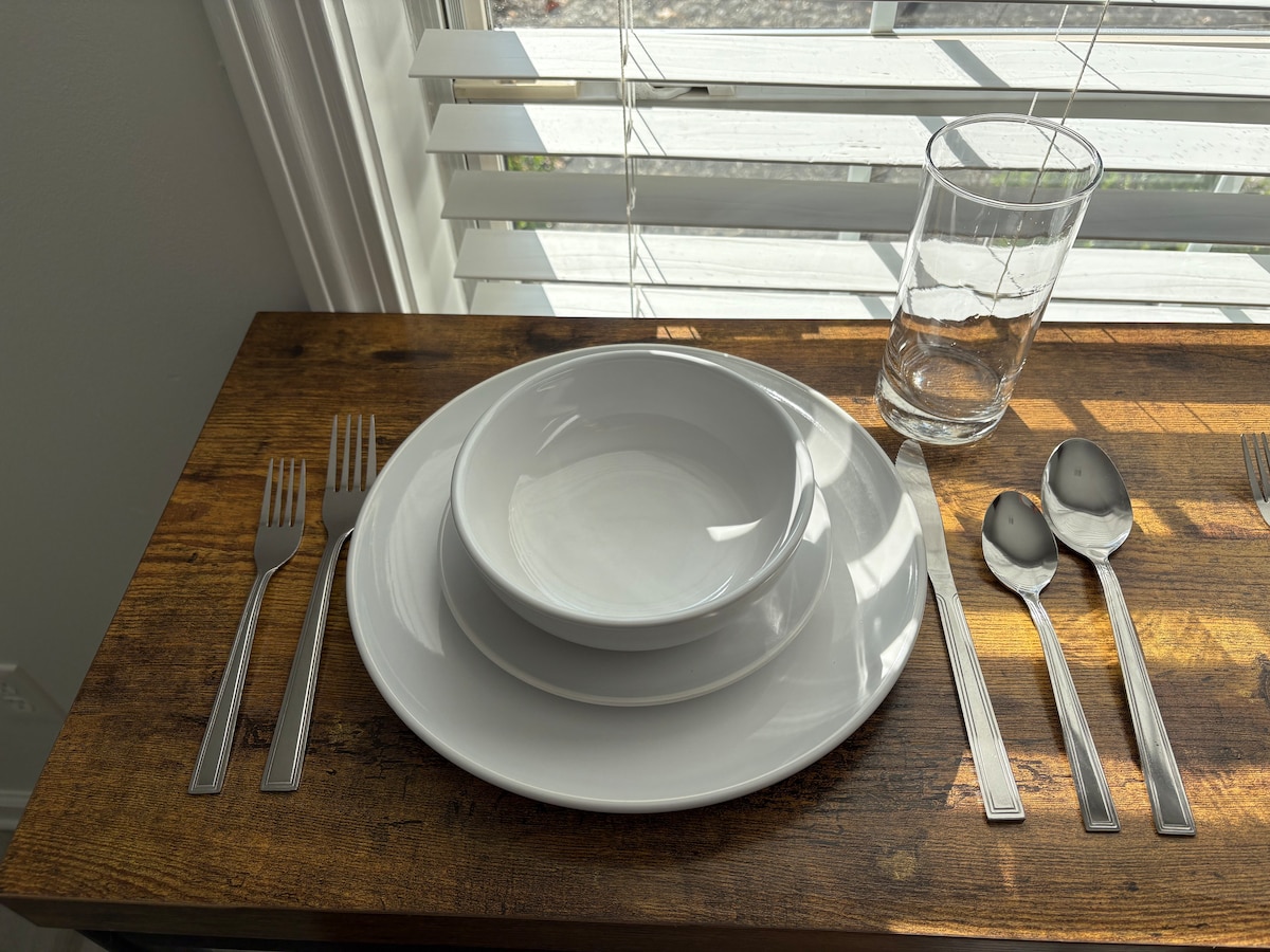 Urban FarmHouse Suite