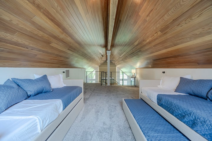 Ambienti i dhomës së gjumit