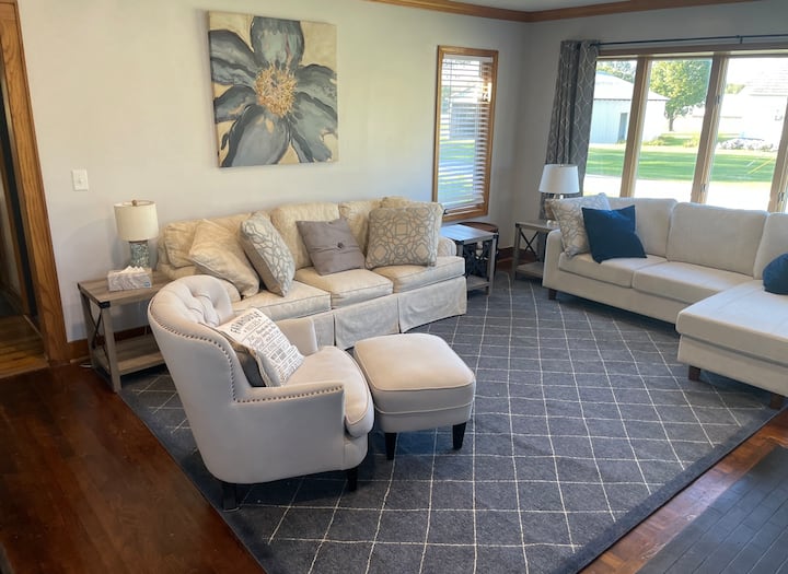 סלון מס '2 עם ספה נפתחת קווין