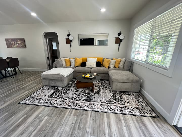 მისაღები ოთახი