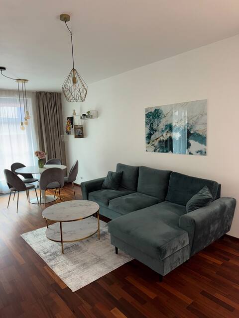 Popular Airbnb listing: Apartmán Palma - 15 min from the center of Prague in Libeň