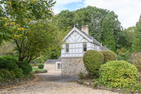 Linnels Coach House