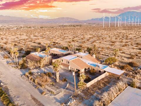 Desert Escape | Pool • Spa • Theatre• 20+Guests