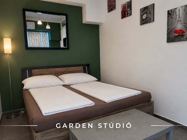 Garden Stúdió - 2 Fő Részére - 세게드
