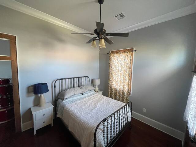 Bohemian Jazz Fest escape awaits you! gallery image 3