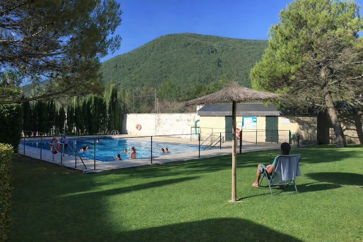 Esencia Pirineos L Bqq L Pisicina L Tenis - Biescas