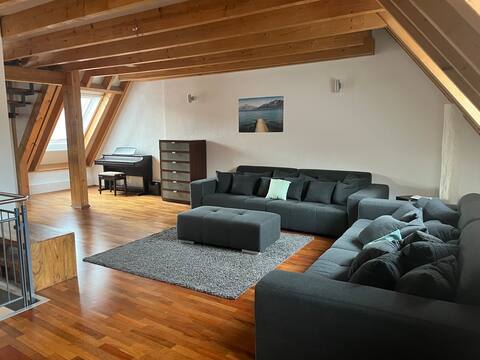 Spacious house in Ettlinger