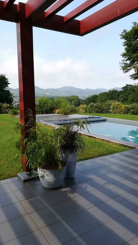 Larrun Begira 10 min from Saint-Jean-de-Luz