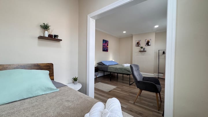 Spacious Room With 2 Beds Easy Access To Manhattan - Manhattan, NY