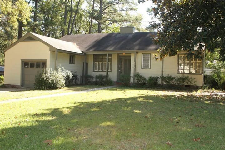 The Wellington House - Jackson, MS
