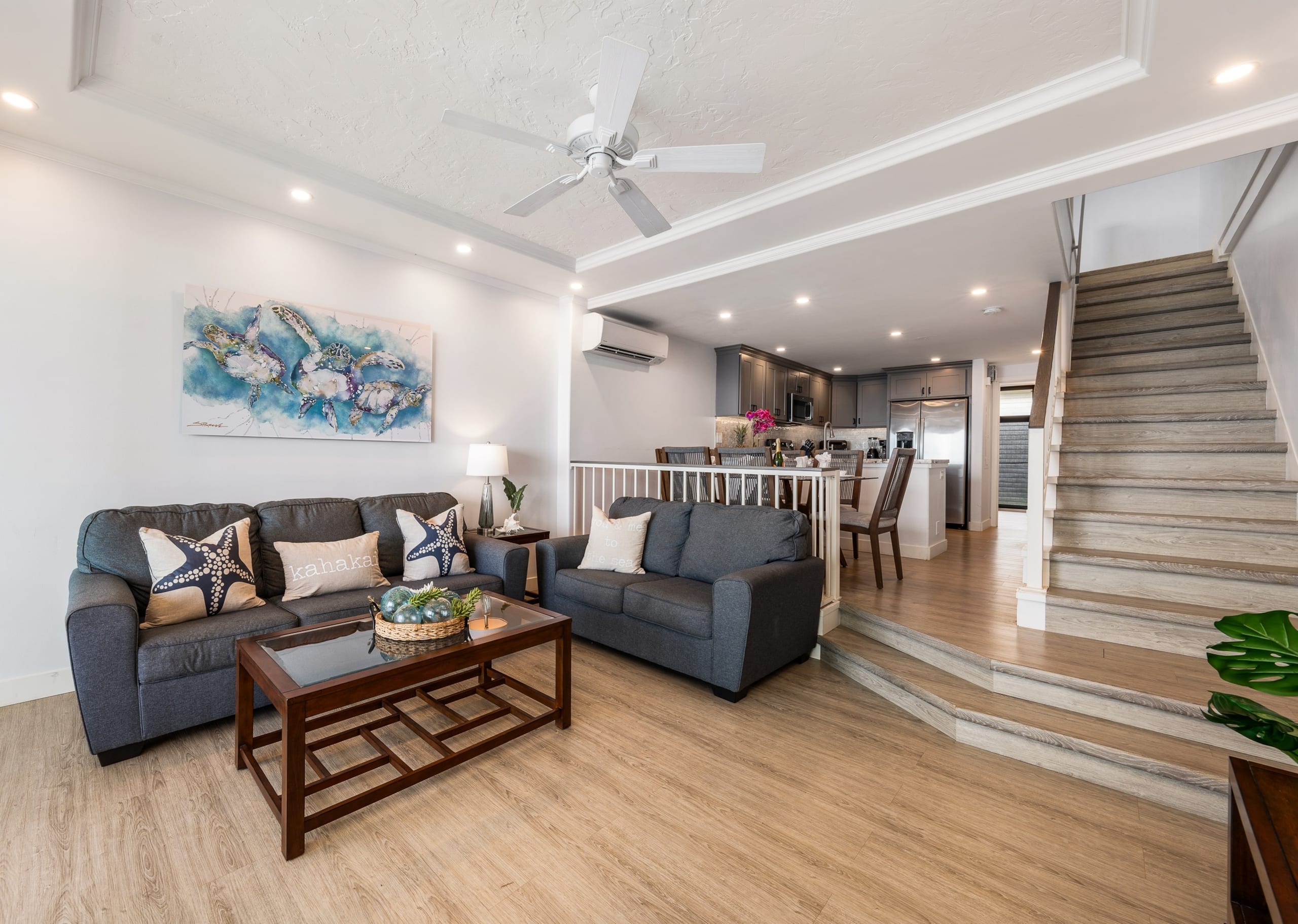 Condo in Lahaina · ★5.0 · 3 bedrooms · 5 beds · 2.5 private baths - Image 2