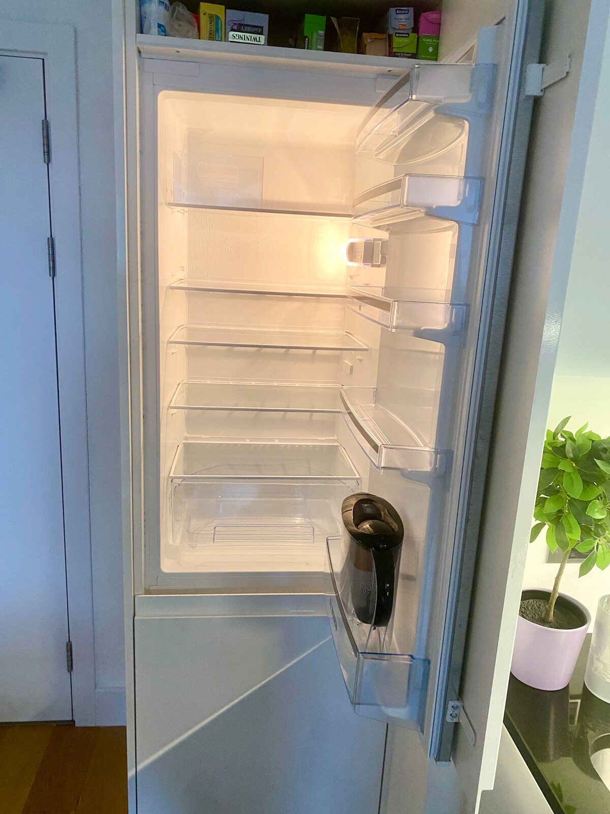 Lots of fridge and freezer space! 