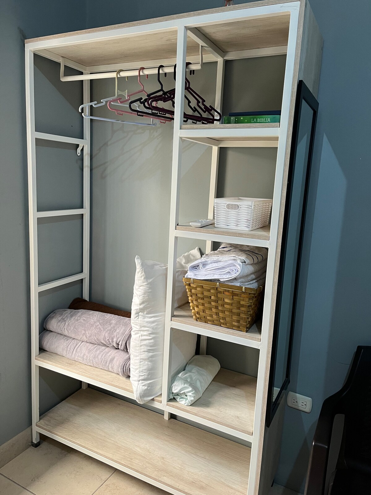 საძინებელი 1