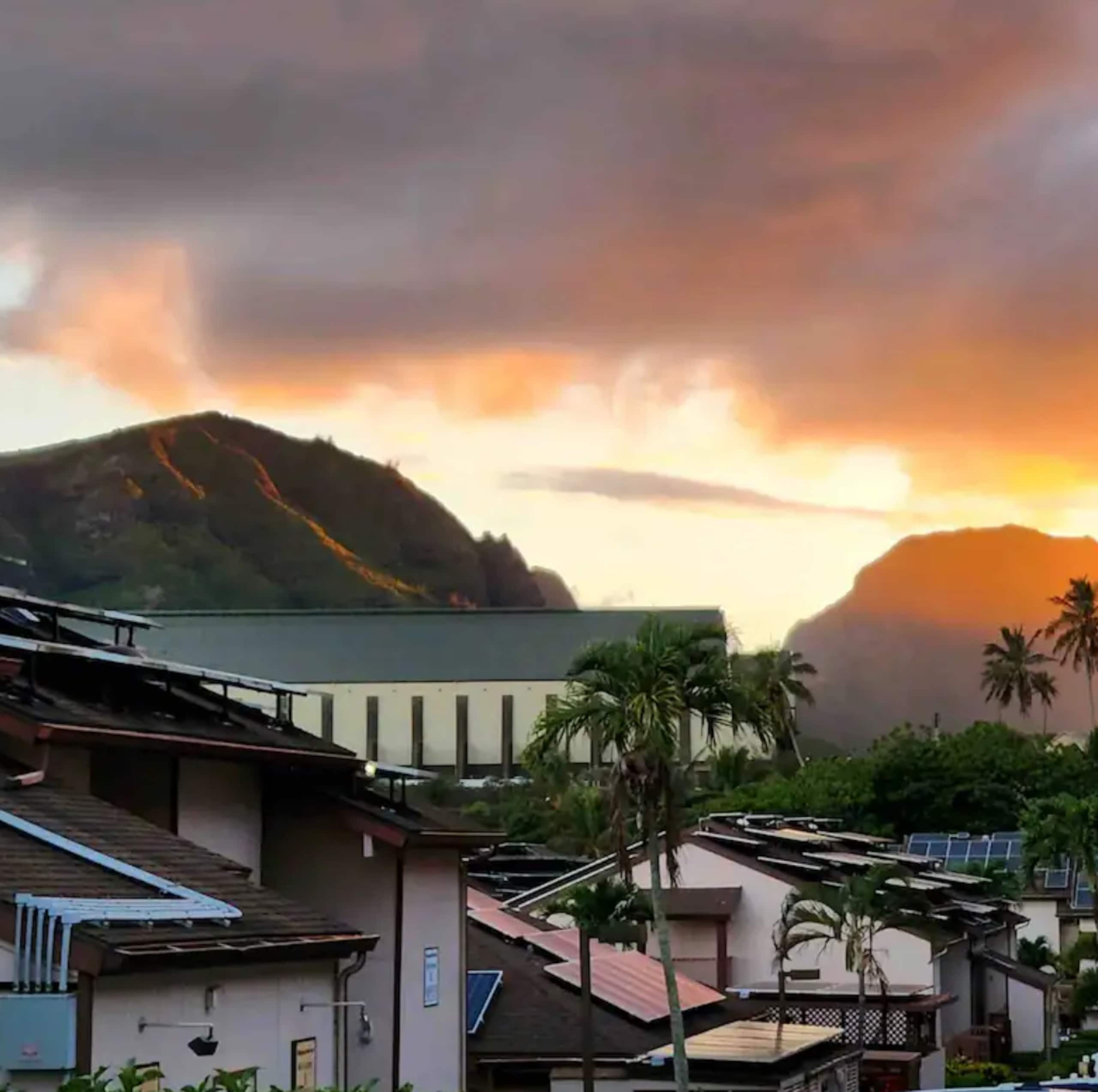 Condo in Lihue · ★4.94 · 2 bedrooms · 3 beds · 2 private baths - Image 23