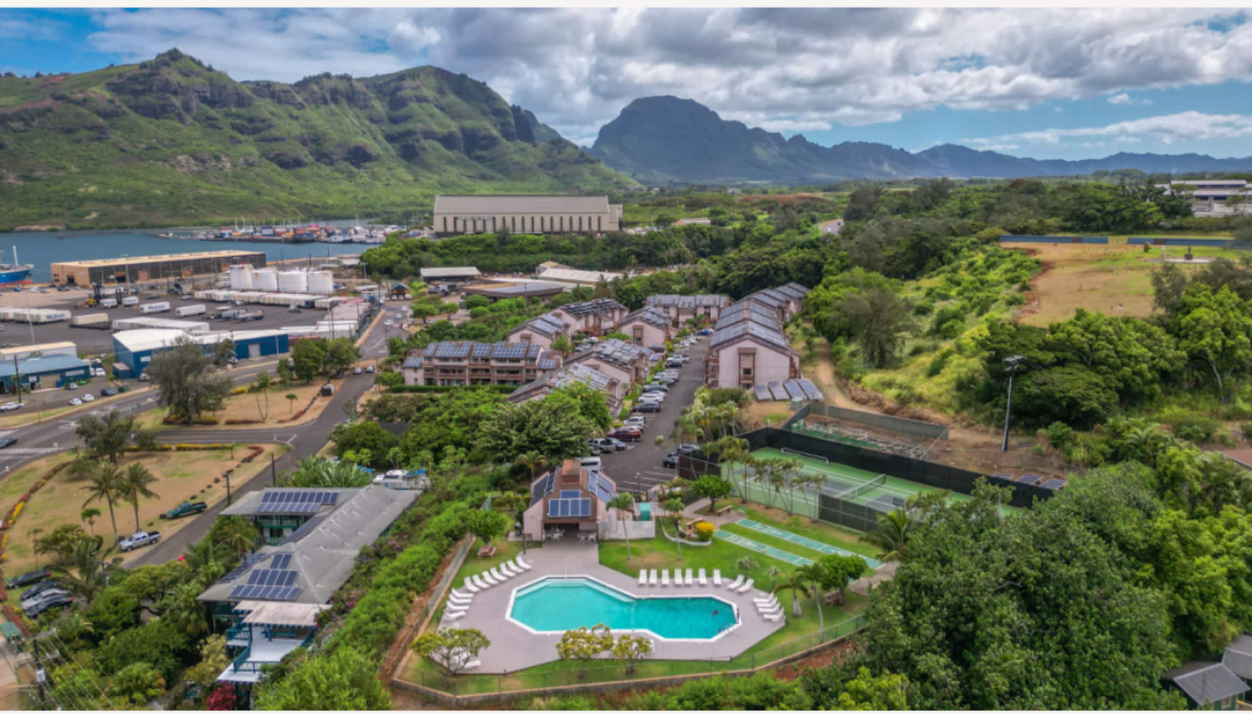 Condo in Lihue · ★4.94 · 2 bedrooms · 3 beds · 2 private baths - Image 42