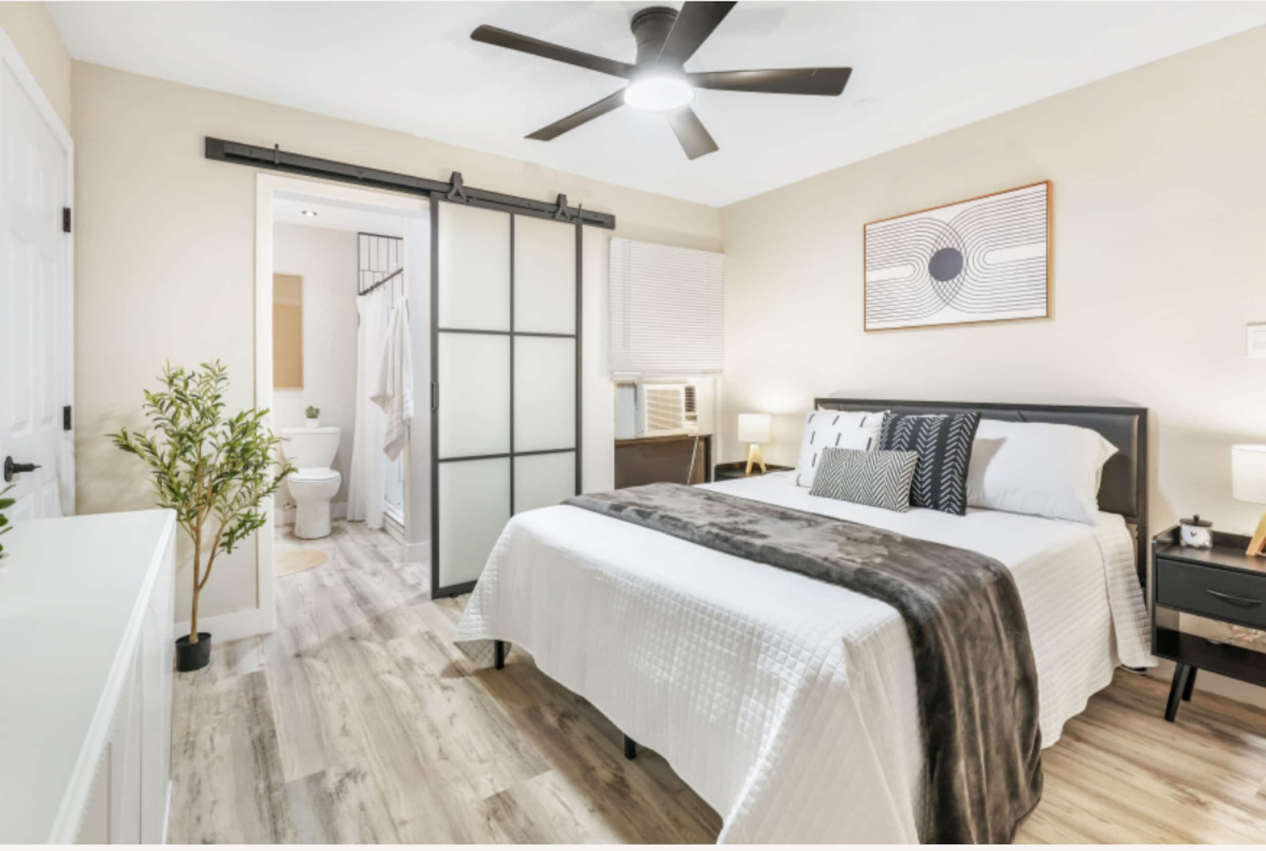 Condo in Lihue · ★4.94 · 2 bedrooms · 3 beds · 2 private baths - Image 1